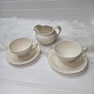 Vintage Crown Ducal England Florentine White (2) Tea Cups (2) Saucers & Creamer